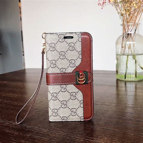 gucci phone wallet